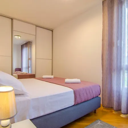 Sinisa Apartamento Split