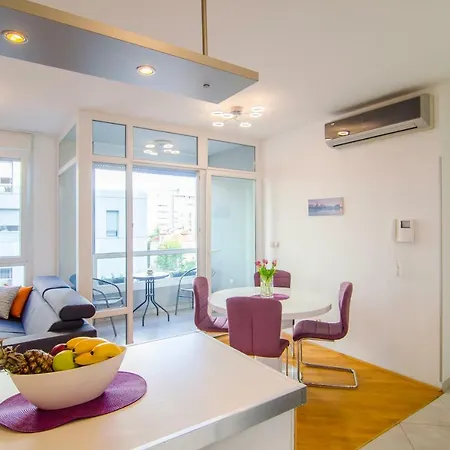 Sinisa Apartamento Split