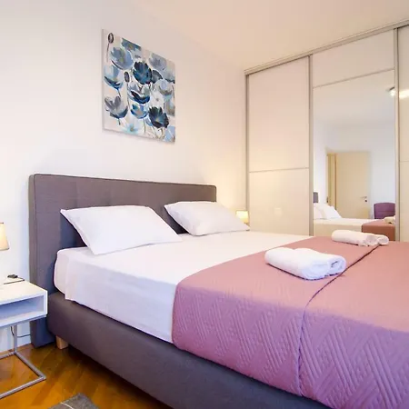 Sinisa Apartamento Split